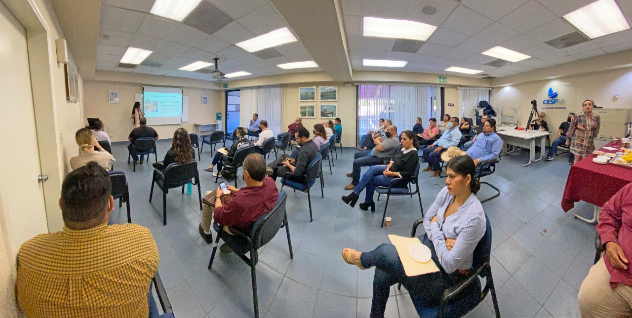 NUTRIDA ASISTENCIA AL TALLER SOBRE ACOSO SEXUAL EN INSTITUCIONES PÚBLICAS QUE ORGANIZÓ CESPM 