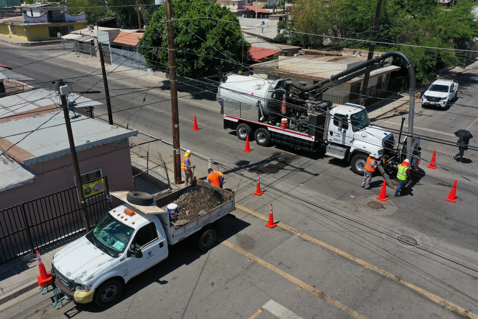 REALIZA CESPM JORNADA DE DESAZOLVE EN LA COLONIA BAJA CALIFORNIA
