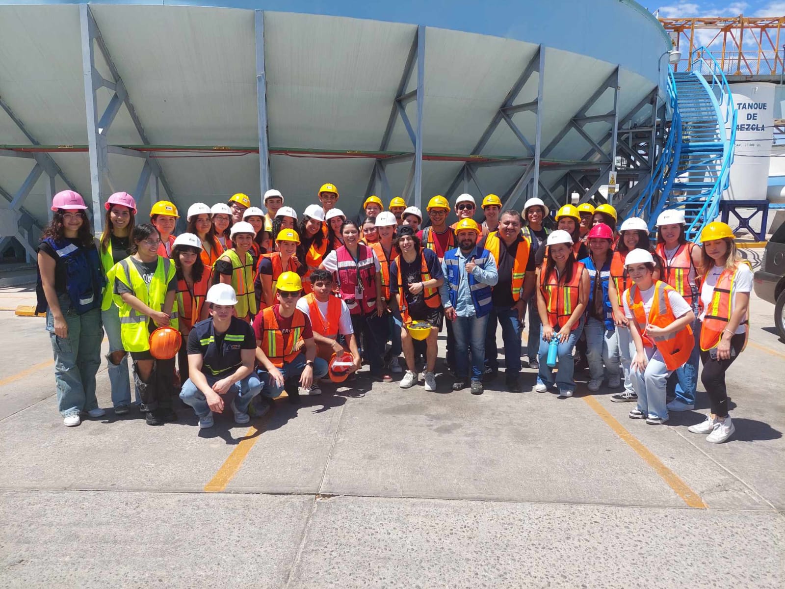 REFUERZA CESPM APRENDIZAJE DE ESTUDIANTES CON VISITA A LA PLANTA POTABILIZADORA #1
