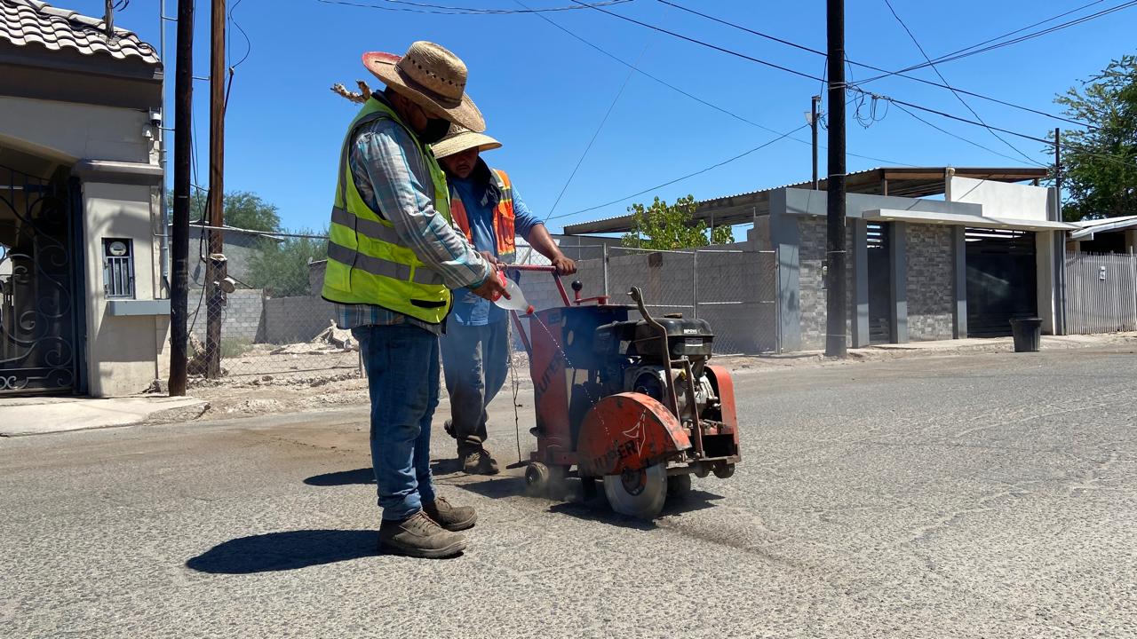 CESPM INICIA RENOVACIÓN DE TUBERÍA DE AGUA POTABLE EN LA AVENIDA INGENIEROS DEL CONJUNTO URBANO UNIVERSITARIO 