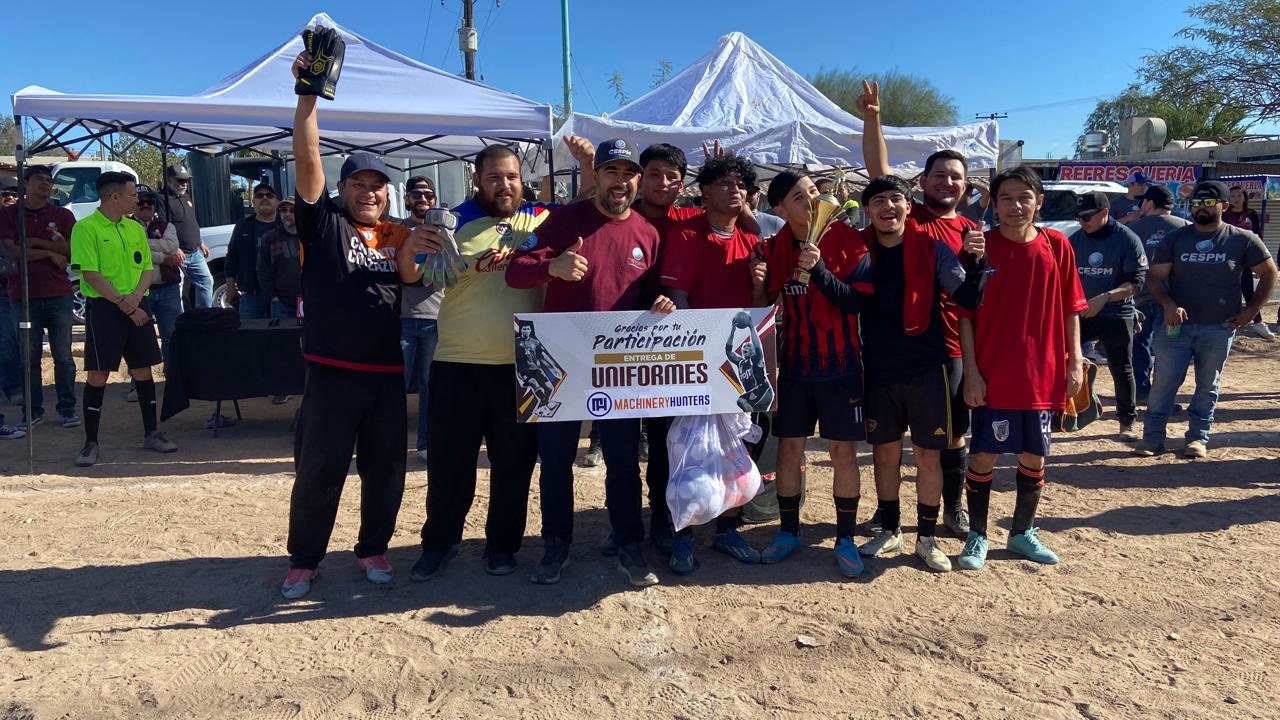 COMUNIDAD DEPORTIVA DE LA COLONIA HIDALGO Y CESPM REACTIVAN ÁREAS DEPORTIVAS CON TRABAJO Y FÚTBOL 